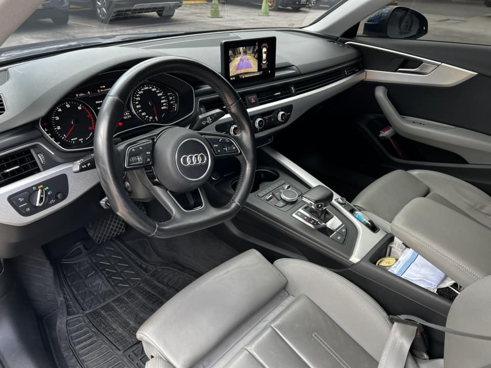 AudiA4 (7)