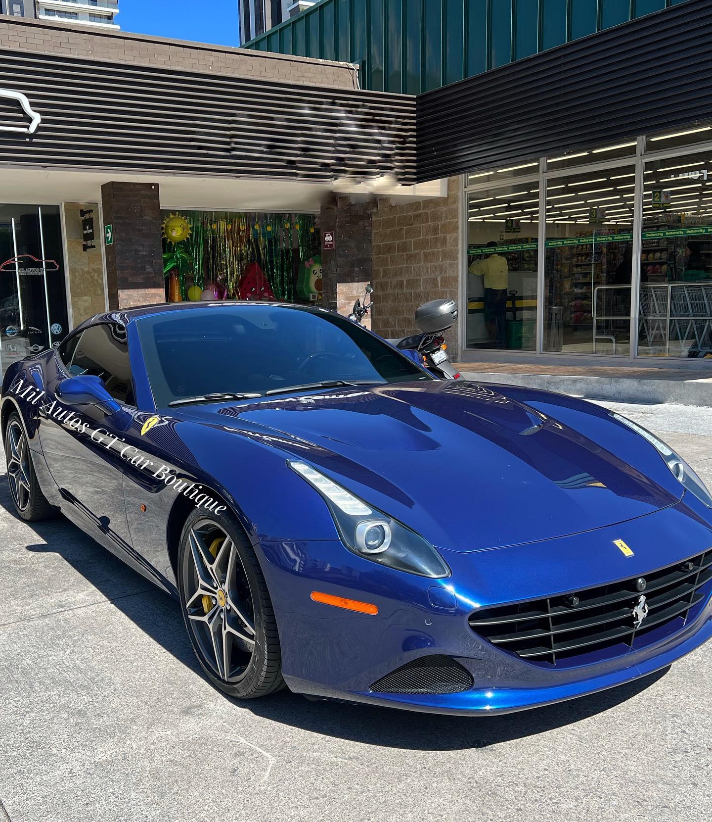 Ferrari California (10)