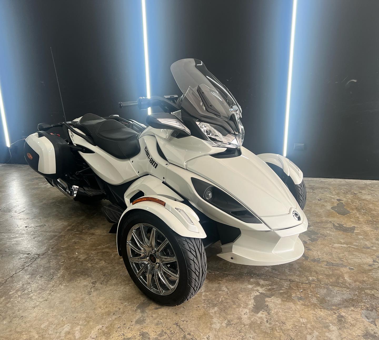 CANAM SPYDER (7)