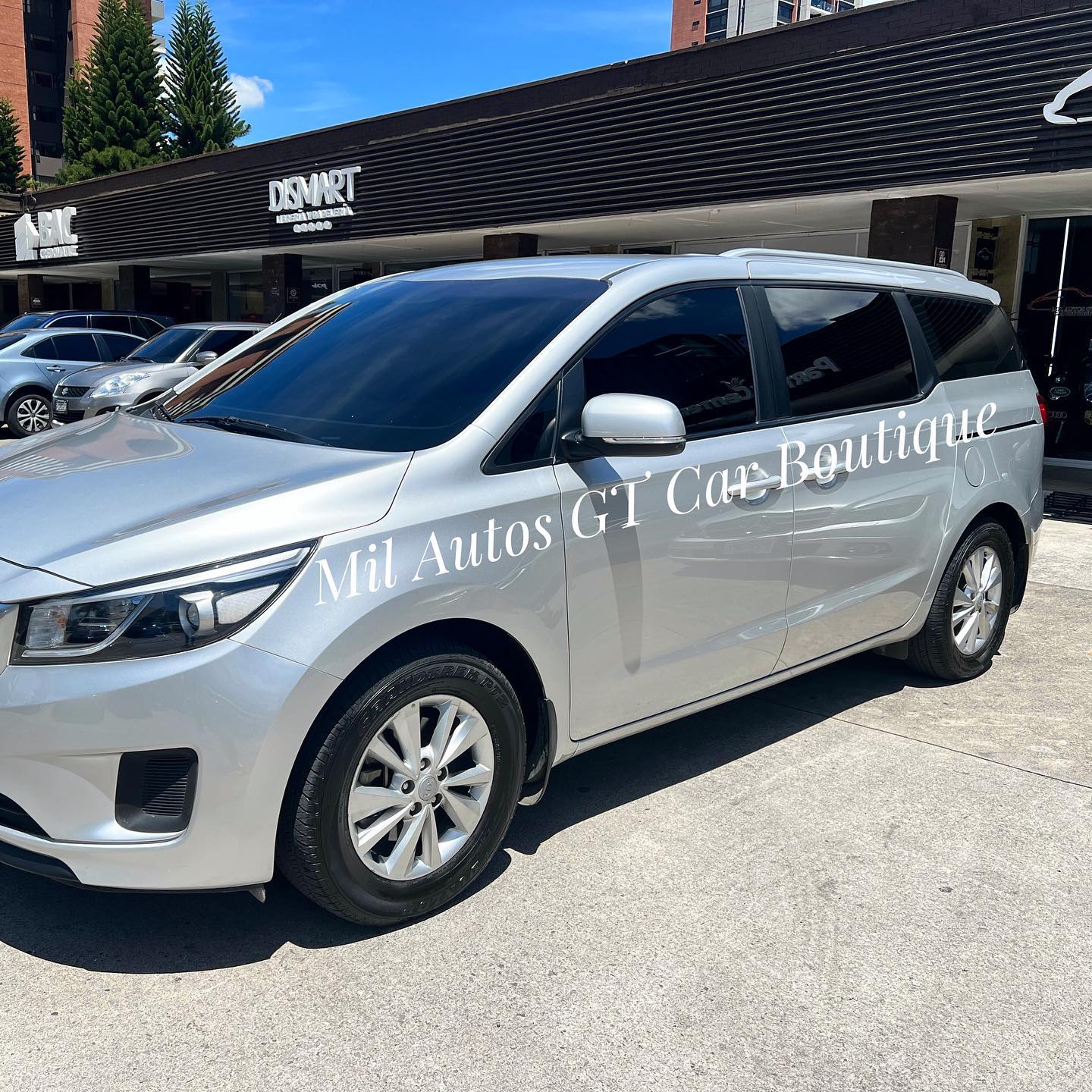 Kia Gran Carnival