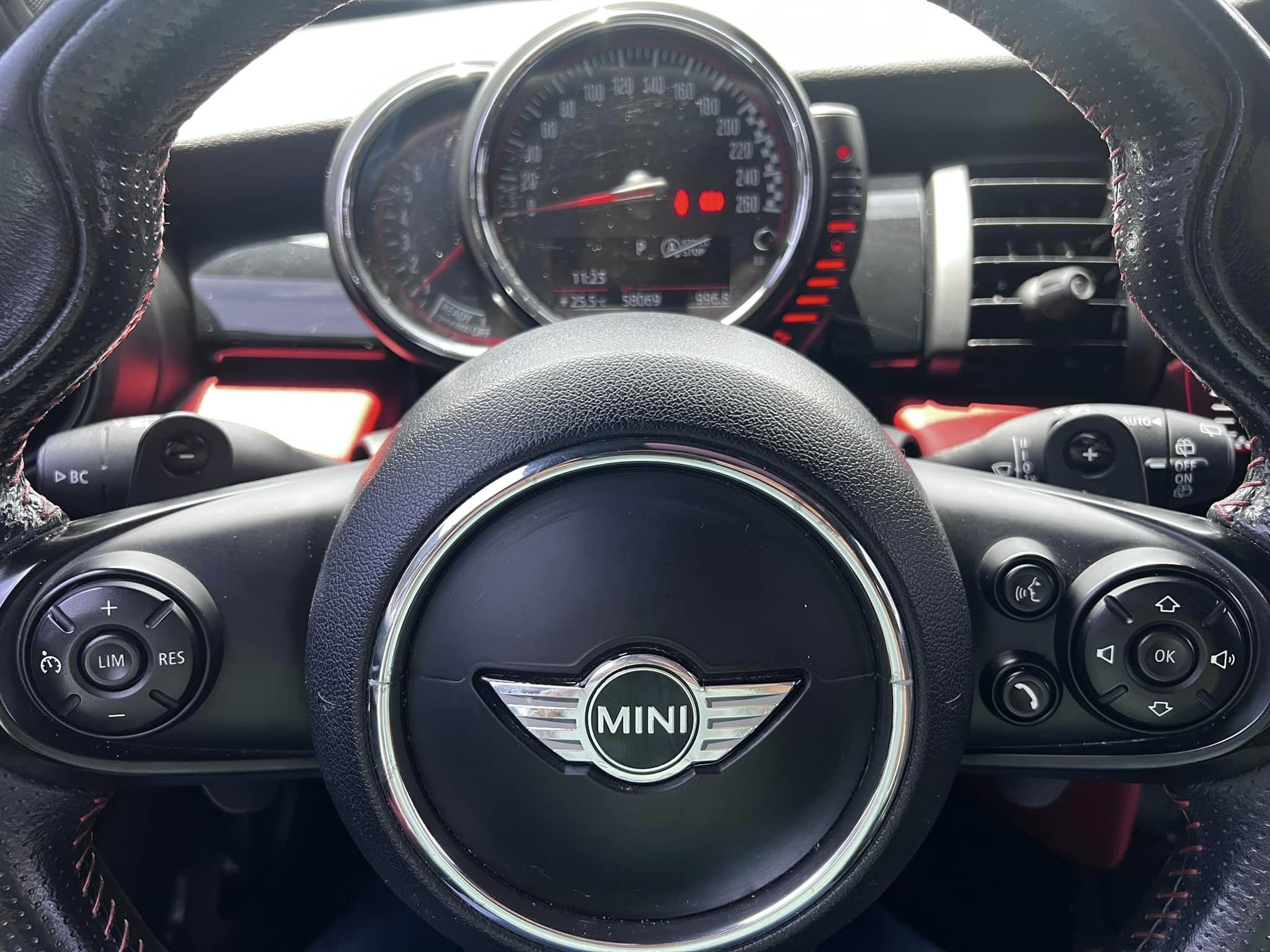 Mini (3)