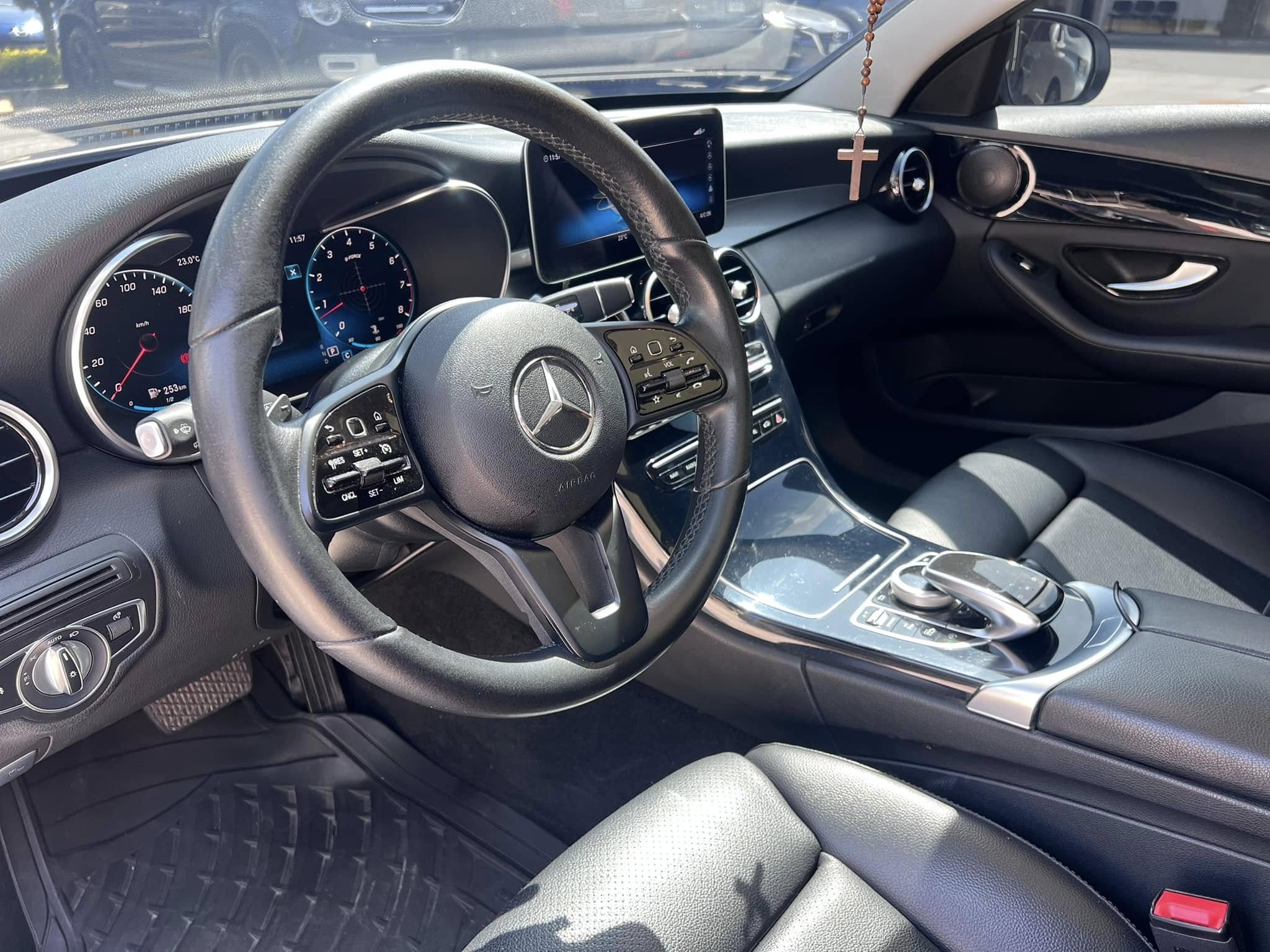 Mercedes (4)